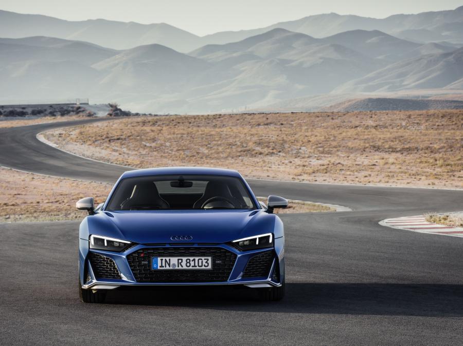  Audi R8 V10 Performance 2019 года  (WW) (фото 14 из 43)
